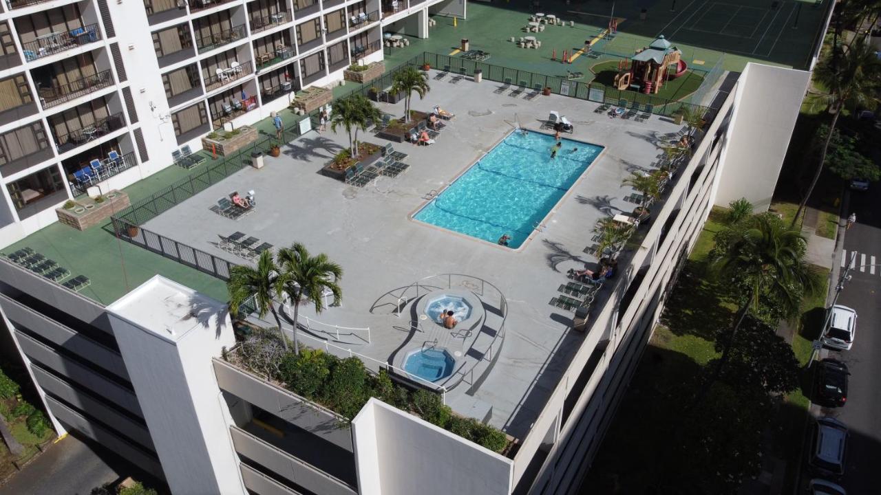 Great Ocean View Condo, Near With Free Parking! *