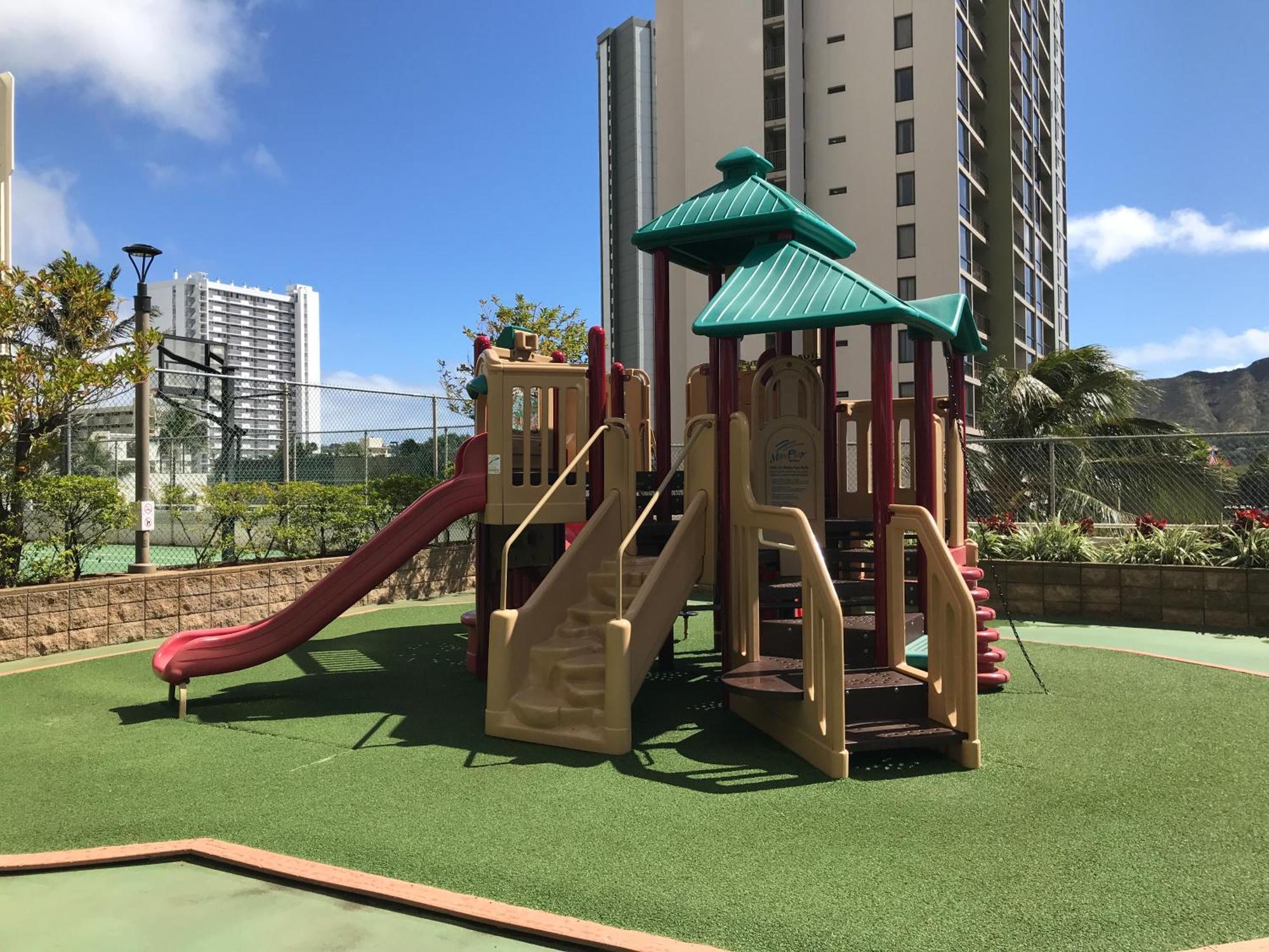 Great Ocean View Condo, Near With Free Parking! Appartement *