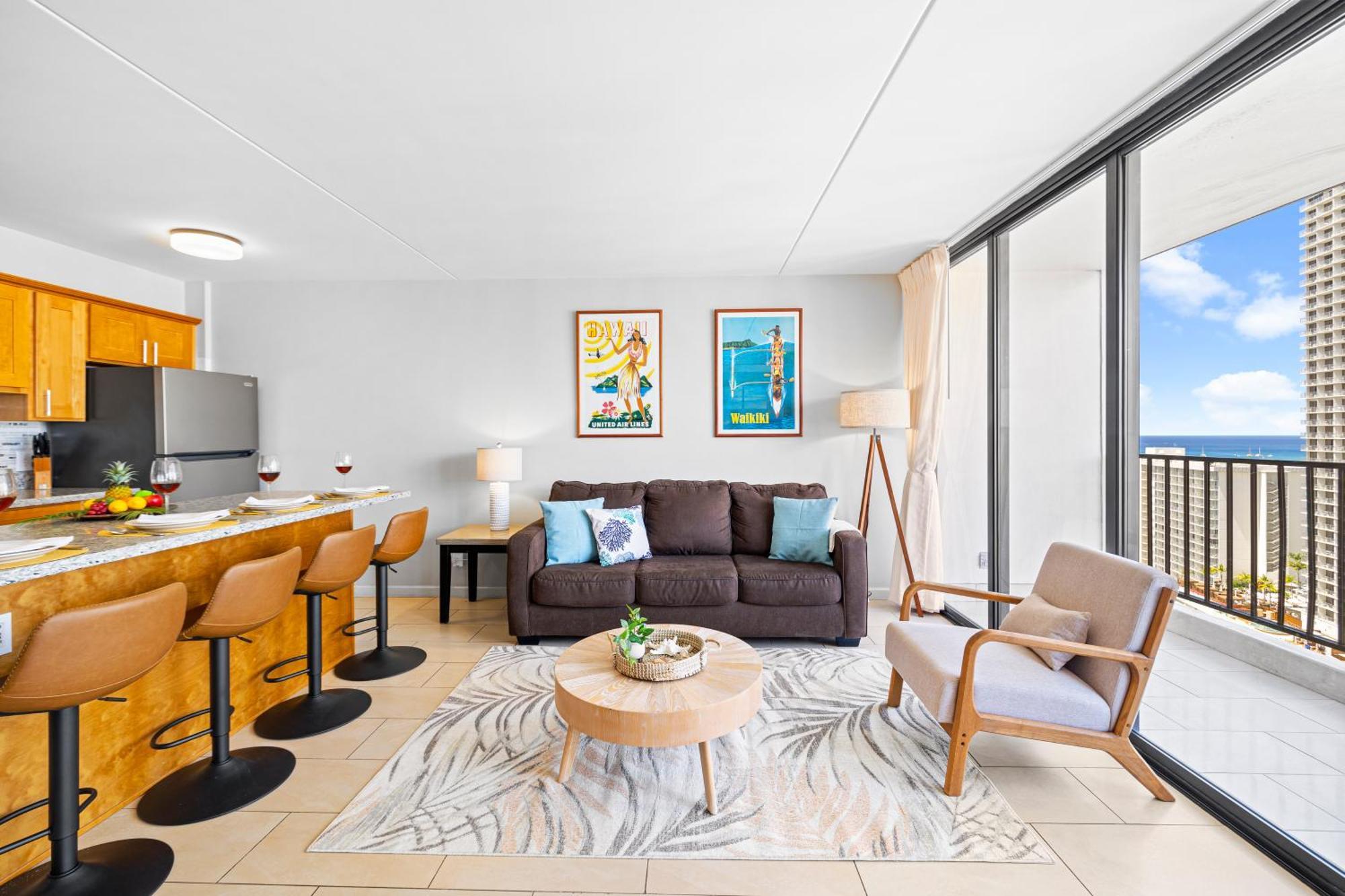 Great Ocean View Condo, Near With Free Parking! Appartement *