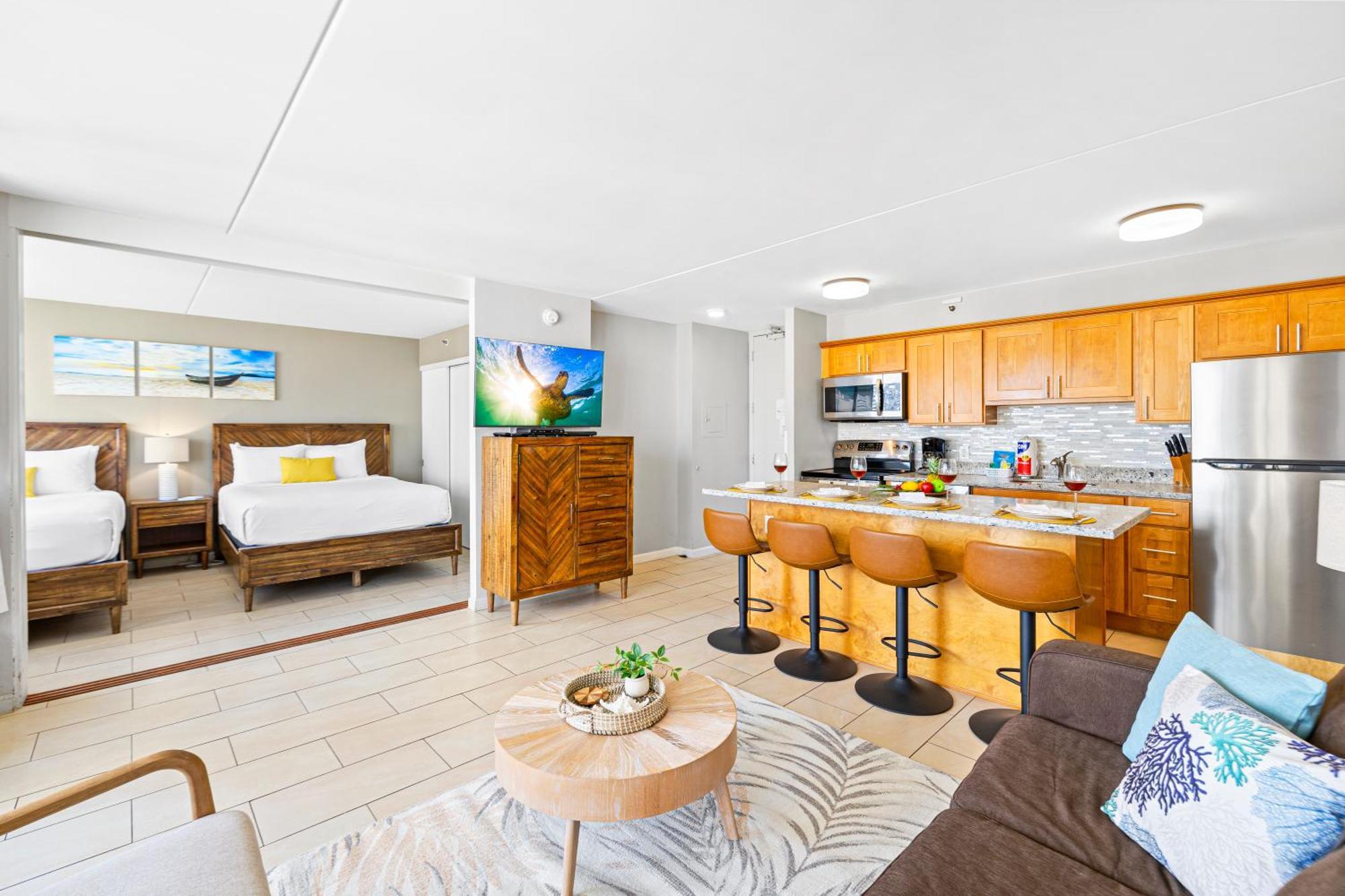 Great Ocean View Condo, Near With Free Parking! Honolulu